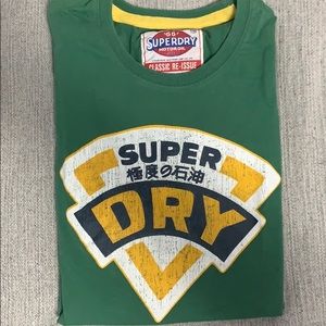 2/$10 Superdry Green Tee Medium